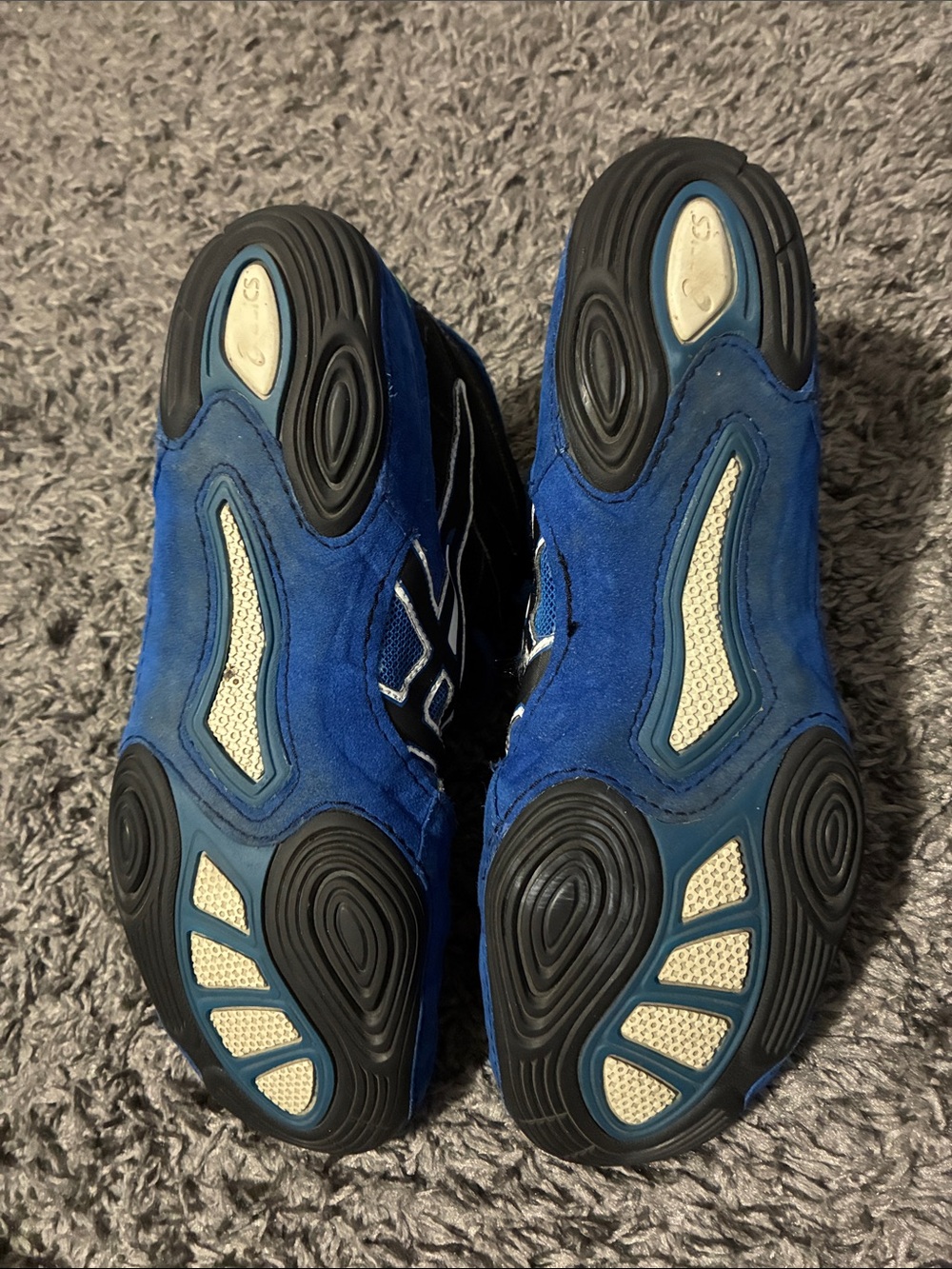 ASICS Cael v6.0 - Picture 3 of 8